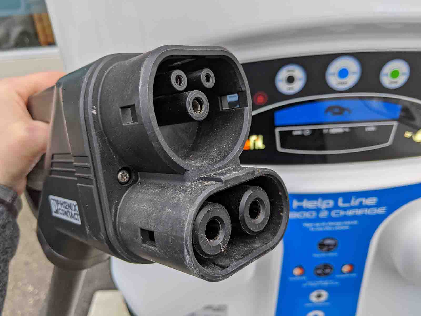 Paekākāriki electric vehicle charging ccs connector